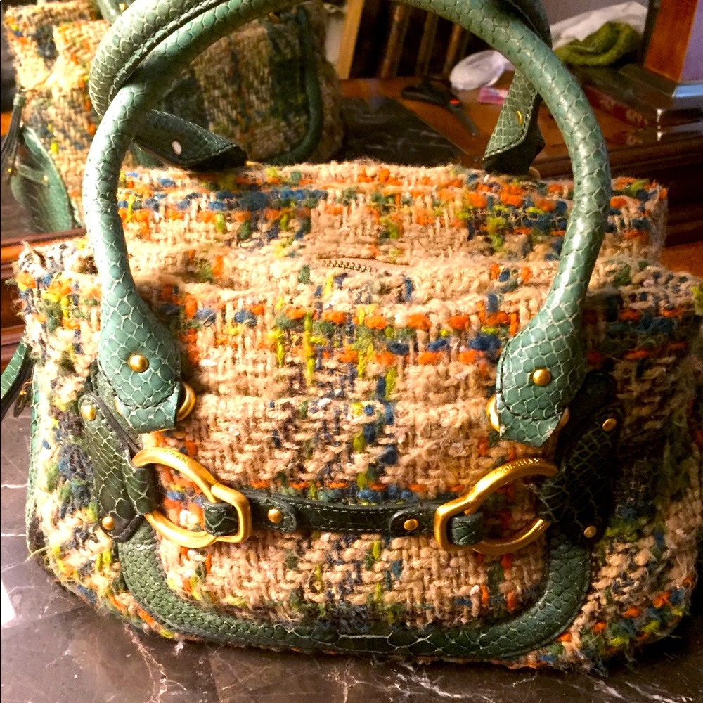 Cole Hann wool bag with animal fur at the bottom